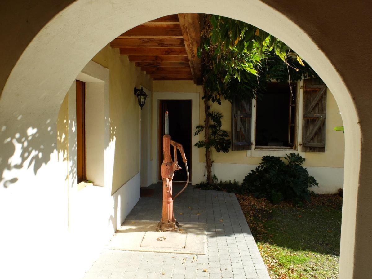 Bed and Breakfast De L'Autre Cote Garlin Экстерьер фото