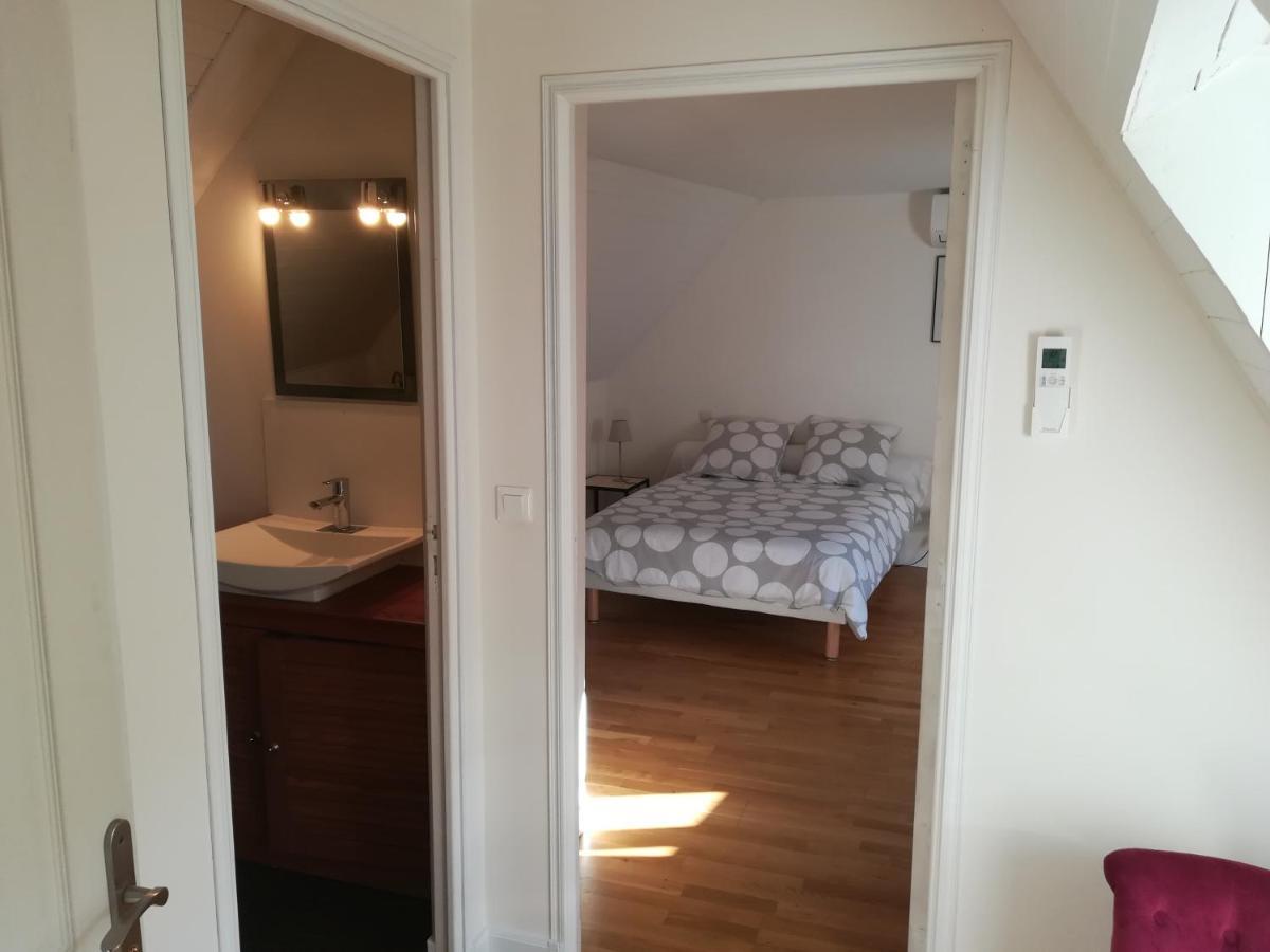 Bed and Breakfast De L'Autre Cote Garlin Экстерьер фото